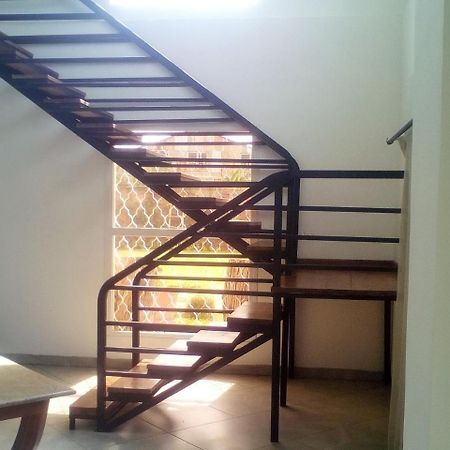 Sahamalaza Bed & Breakfast Ivato  Exterior photo