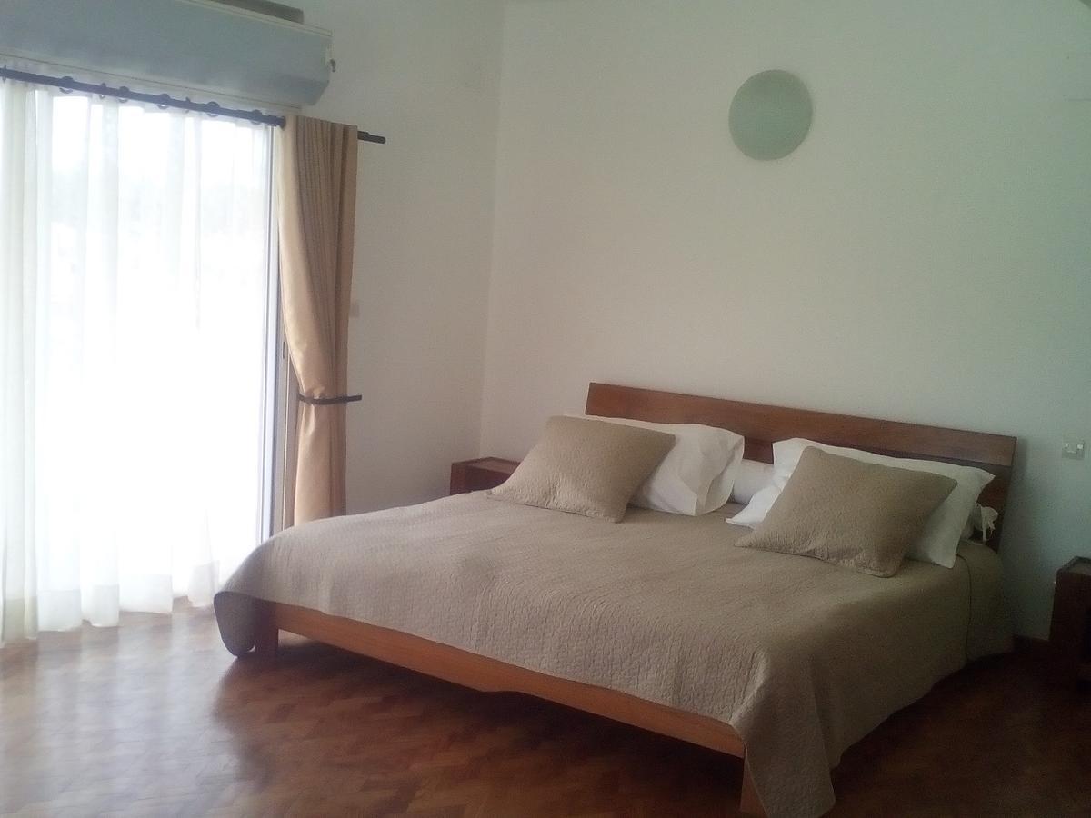 Sahamalaza Bed & Breakfast Ivato  Exterior photo